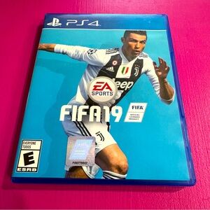 FIFA 19 for PS4 - Video Game - Play Station 4 - Soccer
